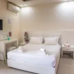 Macedon Hotel 3*