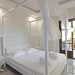 Hotel Macedon