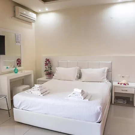 Macedon Hotell 3*