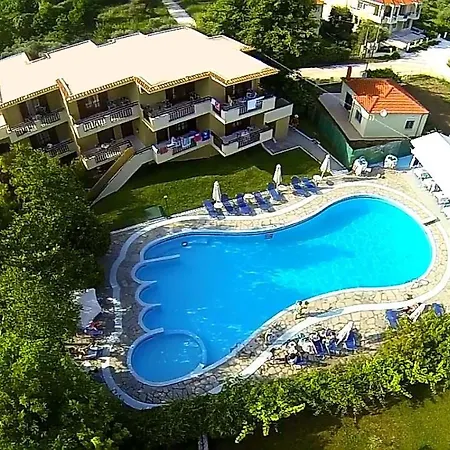 Macedon Hotel