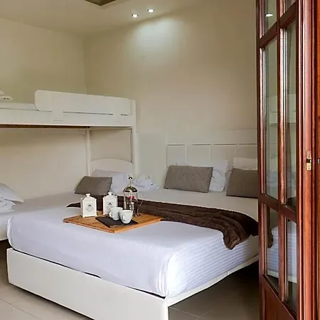Хотел Macedon 3*